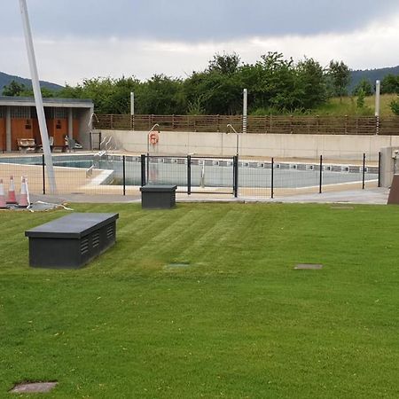 Acogedor Apartamento En Las Margas Sabinanigo Luaran gambar