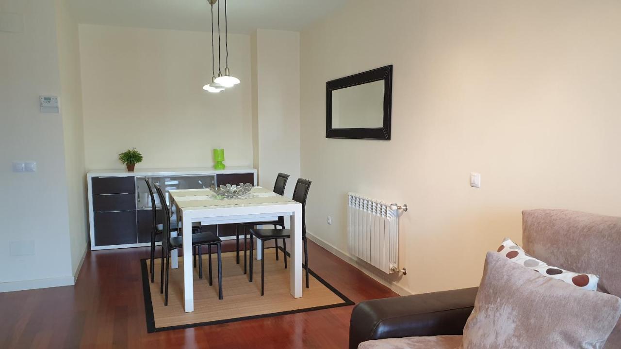 Acogedor Apartamento En Las Margas Sabinanigo Luaran gambar