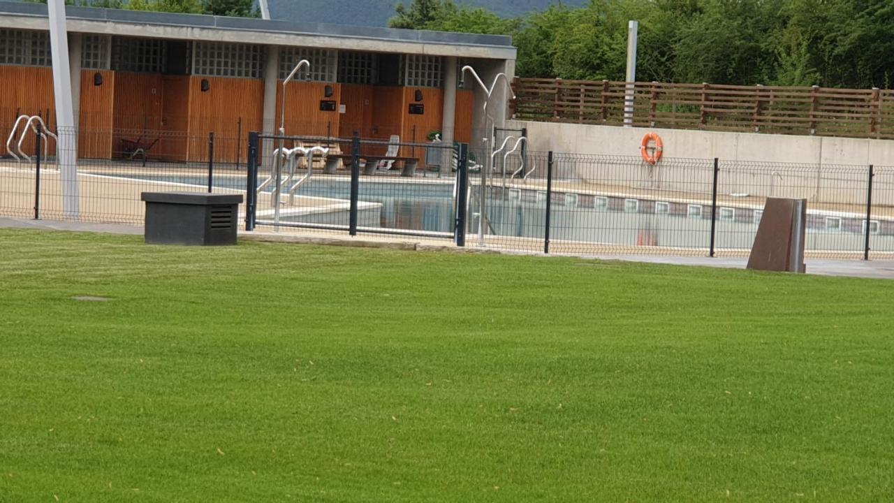 Acogedor Apartamento En Las Margas Sabinanigo Luaran gambar